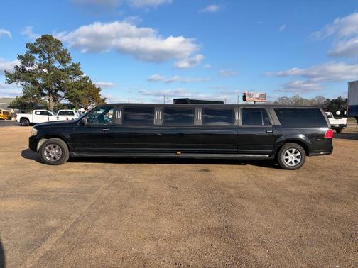 2008 Lincoln Navigator L