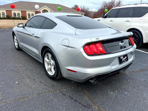2019 Ford Mustang EcoBoost