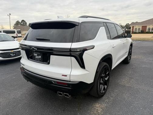 2025 Chevrolet Traverse RS