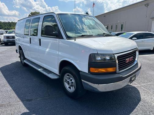 2022 GMC Savana 2500 Work Van