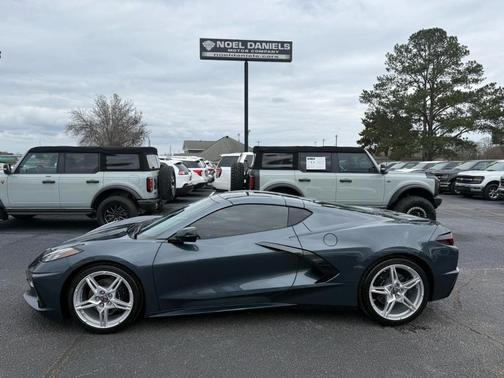2021 Chevrolet Corvette Stingray w/2LT
