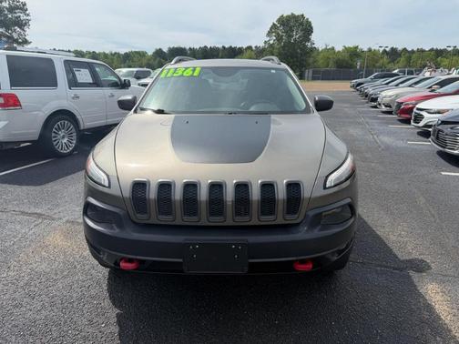 Tan 2017 Jeep Cherokee Trailhawk