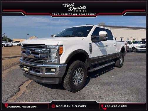 White 2017 Ford F-250 Lariat