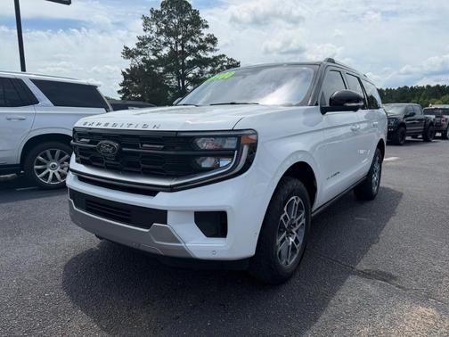 White 2025 Ford Expedition Platinum