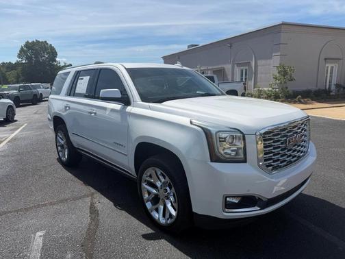 White Frost Tri-Coat 2020 GMC Yukon Denali