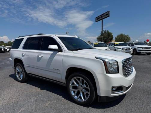 White 2020 GMC Yukon Denali