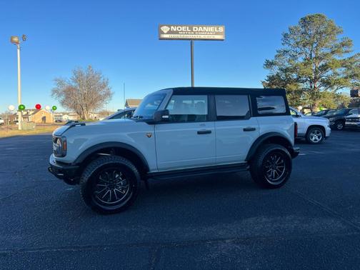 2022 Ford Bronco Badlands