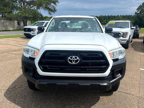 2016 Toyota Tacoma SR5