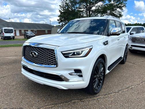 2024 INFINITI QX80 SENSORY