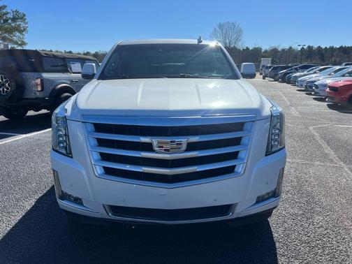 2019 Cadillac Escalade ESV Premium Luxury