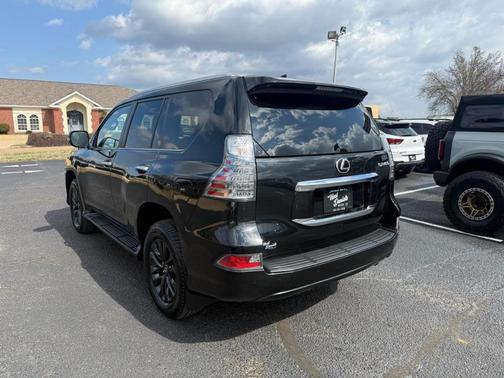 2023 Lexus GX 460 Base