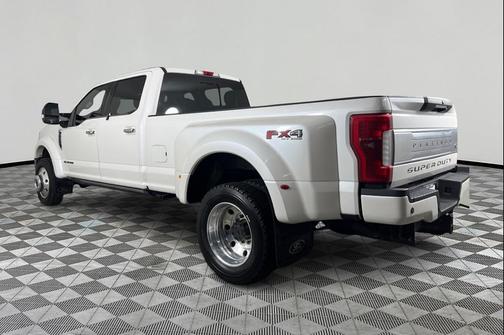 2017 Ford F-450 Platinum