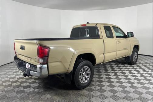 2018 Toyota Tacoma SR5