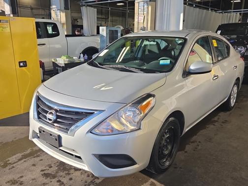 2019 Nissan Versa 1.6 SV