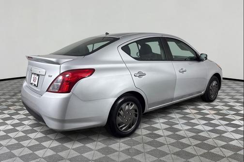 2019 Nissan Versa 1.6 SV