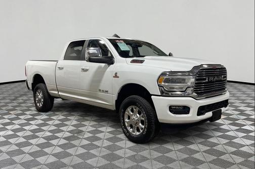 2024 RAM 2500 Laramie Crew Cab 4x4 6'4' Box