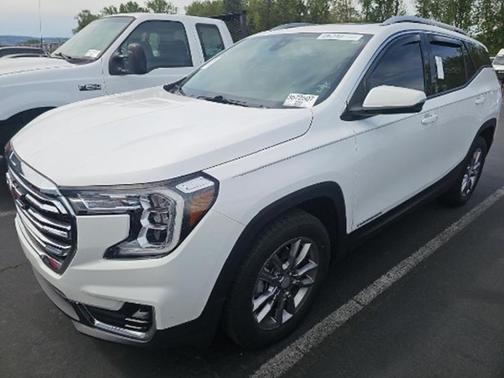 Summit White 2022 GMC Terrain SLT