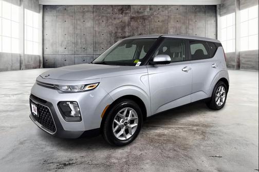 Sparkling Silver 2020 Kia Soul S