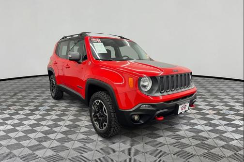 Colorado Red 2017 Jeep Renegade Trailhawk