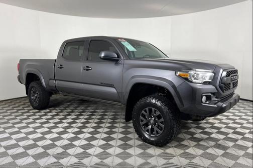 2020 Toyota Tacoma 