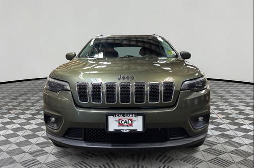 Olive Green Pearlcoat 2019 Jeep Cherokee Latitude