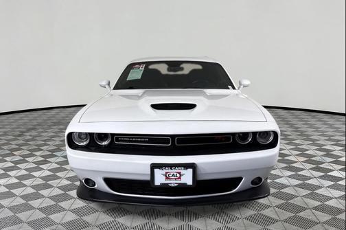 White Knuckle Clearcoat 2022 Dodge Challenger R/T