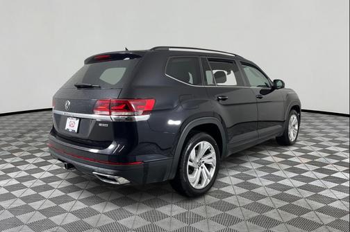 2021 Volkswagen Atlas 3.6L SE w/Technology