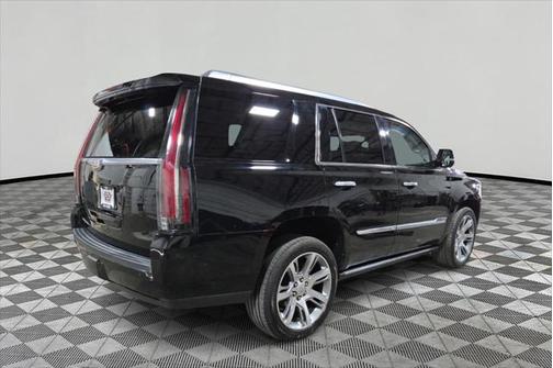 2016 Cadillac Escalade Premium
