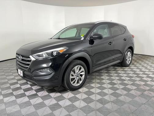 Ash Black 2016 Hyundai TUCSON SE