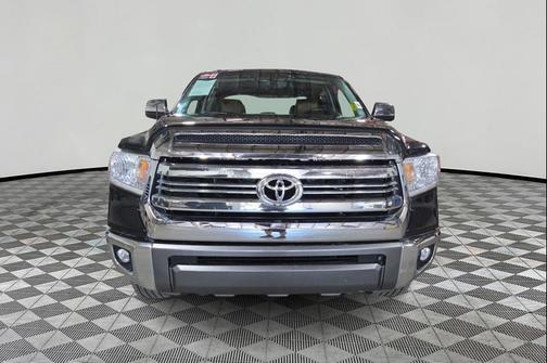 2017 Toyota Tundra Platinum