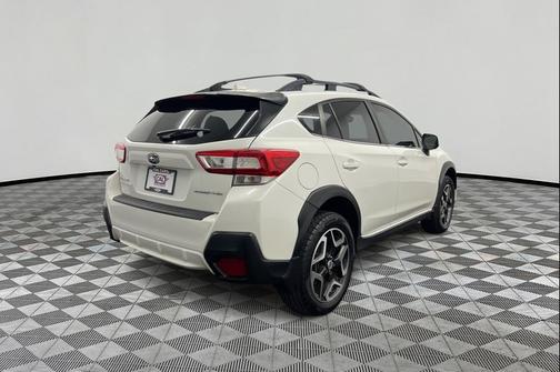 Crystal White Pearl 2018 Subaru Crosstrek 2.0i Limited