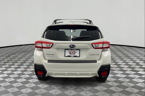 Crystal White Pearl 2018 Subaru Crosstrek 2.0i Limited