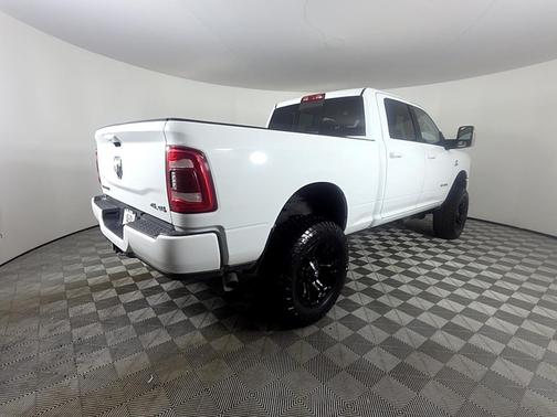 Bright White Clearcoat 2024 RAM 2500 Laramie Crew Cab 4x4 6'4' Box