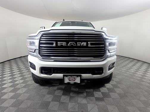Bright White Clearcoat 2024 RAM 2500 Laramie Crew Cab 4x4 6'4' Box