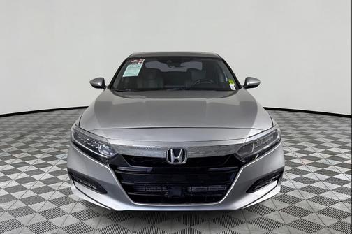 Lunar Silver Metallic 2018 Honda Accord EX-L