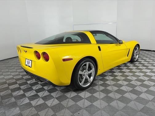 Velocity Yellow Tintcoat 2008 Chevrolet Corvette Base