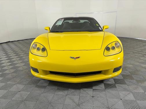 Velocity Yellow Tintcoat 2008 Chevrolet Corvette Base