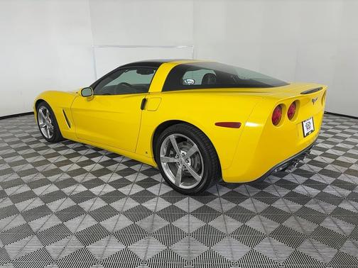 Velocity Yellow Tintcoat 2008 Chevrolet Corvette Base