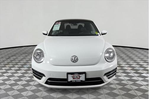 2018 Volkswagen Beetle 2.0T SE