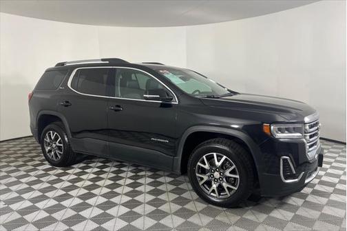 2023 GMC Acadia AWD SLT
