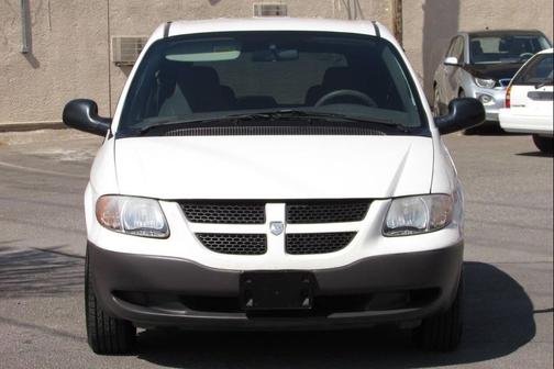 2002 Dodge Caravan SE