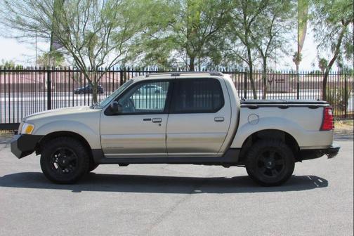 2001 Ford Explorer Sport Trac Base