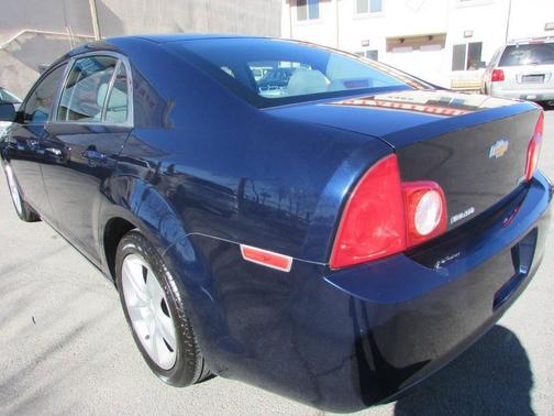 2011 Chevrolet Malibu LS