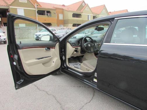 2009 Saturn Aura XE 4dr Sedan
