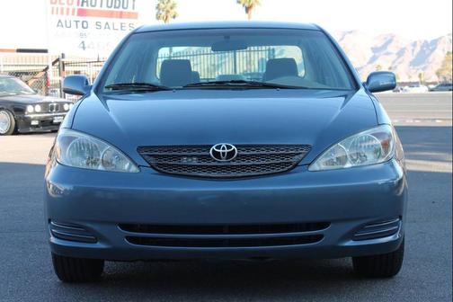 2003 Toyota Camry LE V6