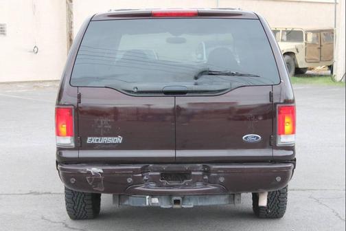 2000 Ford Excursion Limited 4dr SUV