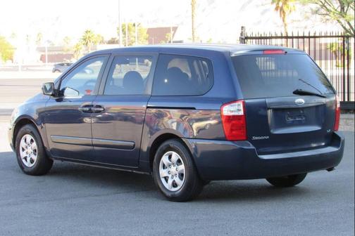 2006 Kia Sedona LX