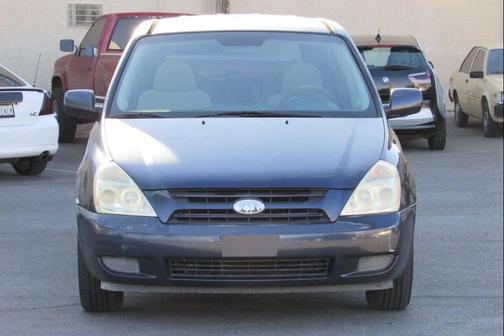 2006 Kia Sedona LX