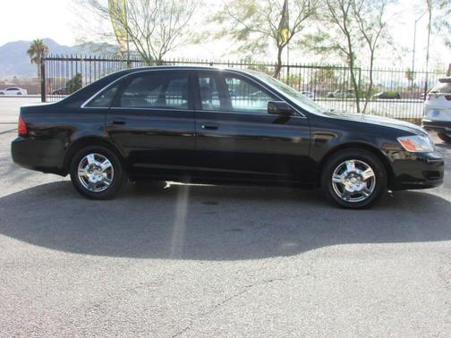 2001 Toyota Avalon XLS