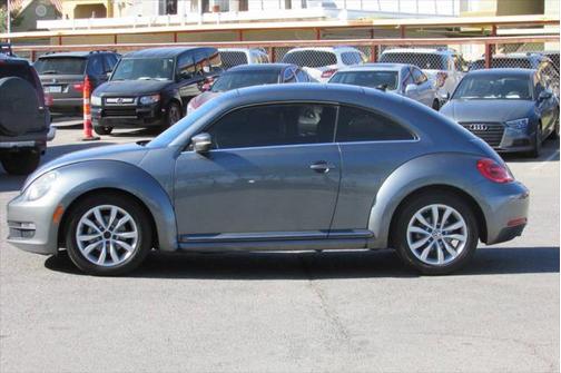 2013 Volkswagen Beetle 2.0L TDI